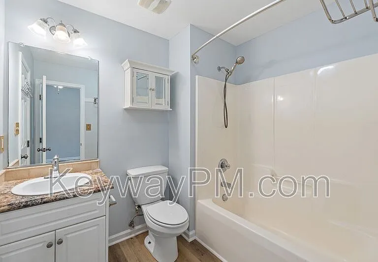1512 Abby Way — Photo 13