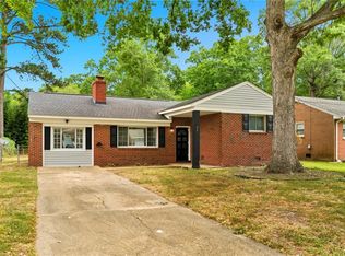 37 Fox Grove Dr, Hampton, VA 23664