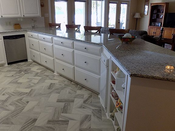 Beautiful marble floors!