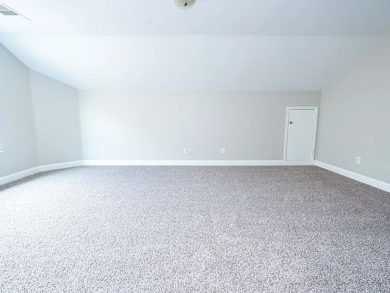 3105 Whispering Pine Blvd — Photo 17