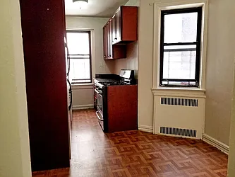 Rented by Barlavi Inc.