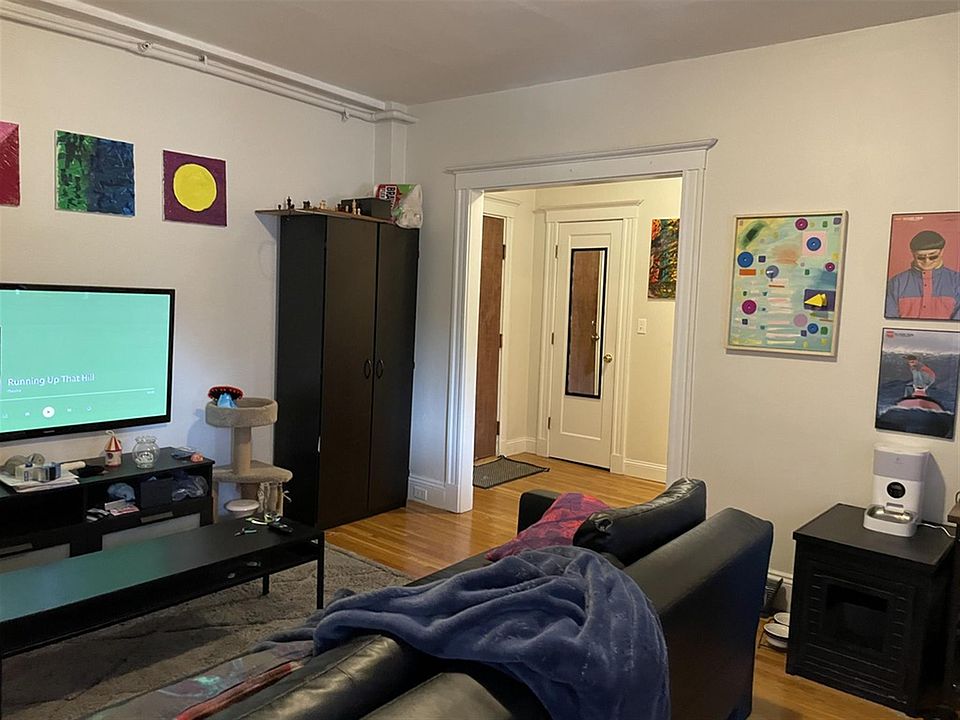 1st image of 1558 Massachusetts Ave #31S