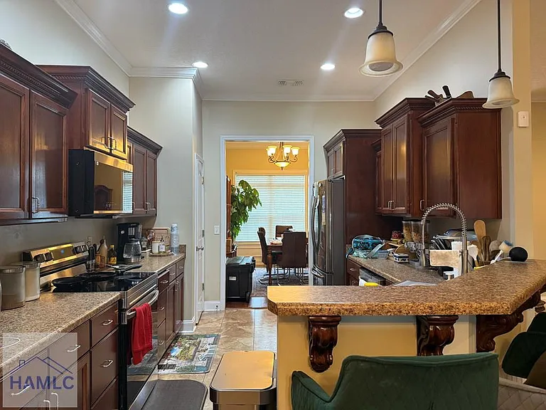 729 English Oak Dr — Photo 16