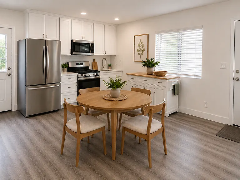 468 Minot Ave #ADU — Photo 3