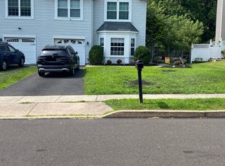 658 Woodspring Dr, Warrington, PA 18976