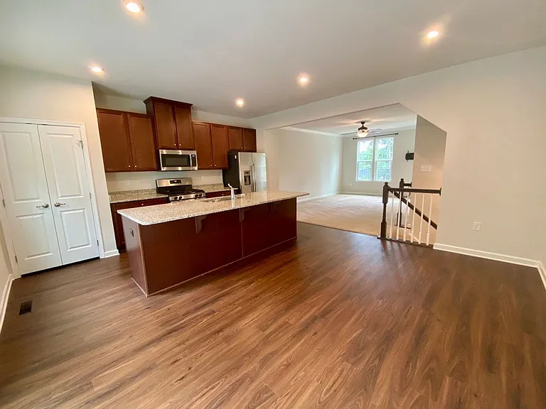 1119 Sunset Avenue Ext — Photo 7