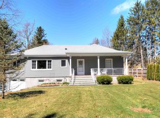 313 Sepasco Lake Dr, Rhinebeck, NY 12572
