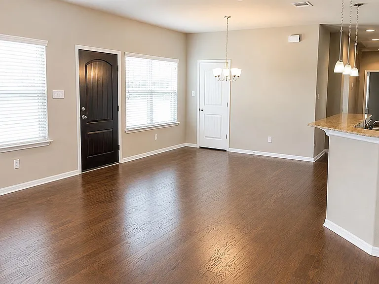 2304 S Lakeline Blvd #231 — Photo 3