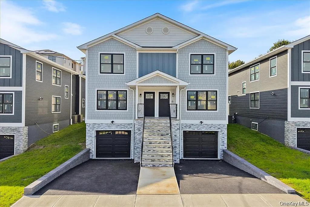 3 bed, 2500 sqft, $6,000 — Photo 1