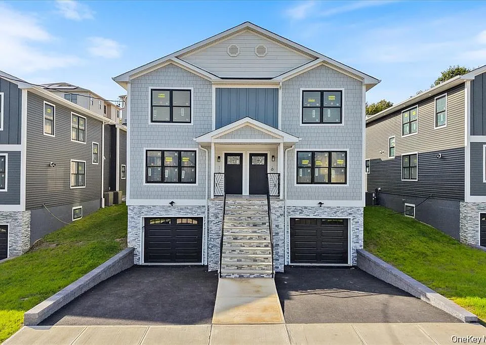 97 Thurton Pl #2