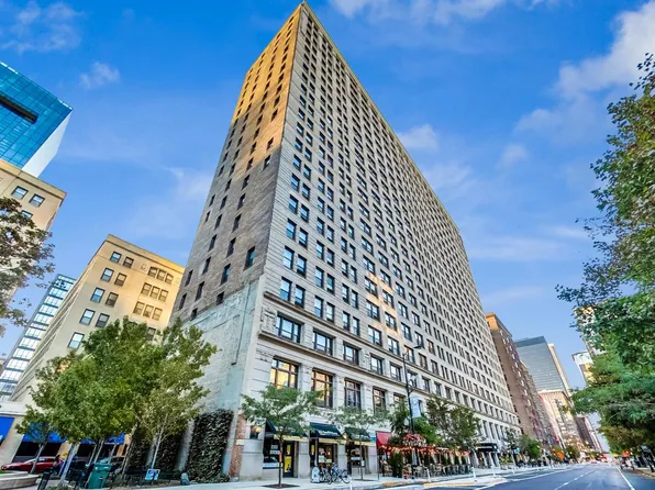 600 S Dearborn St APT 209, Chicago, IL 60605