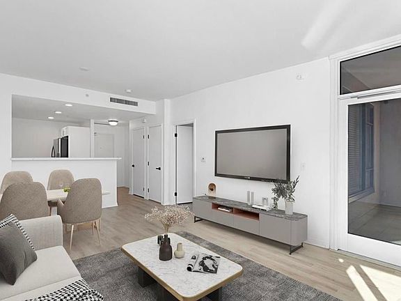4th image of 530 K St #16