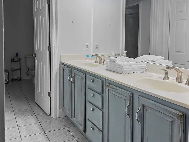 4507 Furling Ln #303 — Photo 30