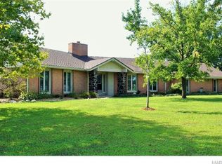 1324 Elm Tree Rd, Troy, MO 63379