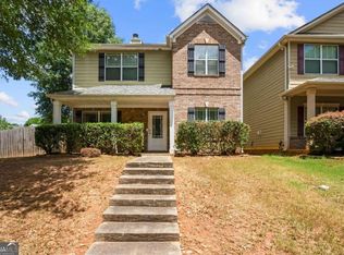 203 Southwind Ln, Newnan, GA 30265