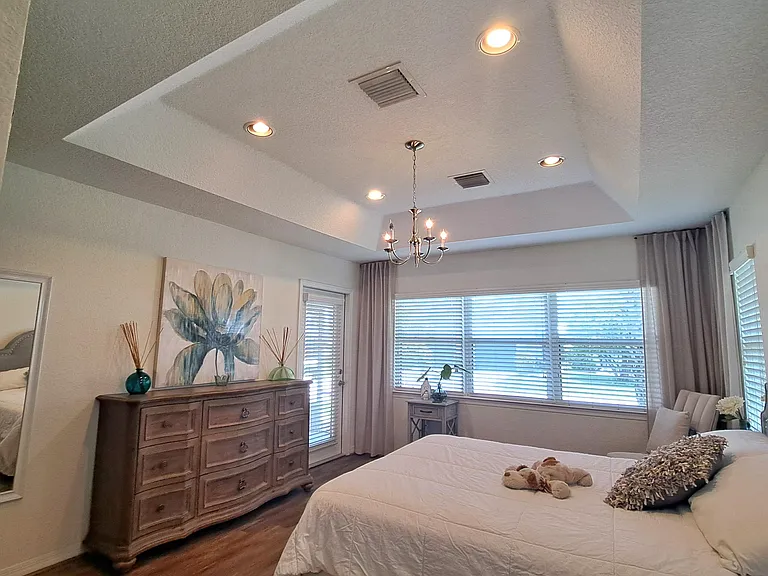 1747 N Dovetail Dr #A — Photo 8