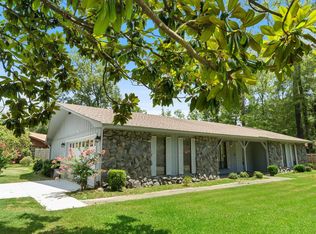 8 Smoking Oaks Rd, Conway, AR 72034