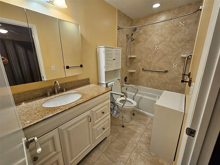 6650 Royal Palm Blvd #315C — Photo 13