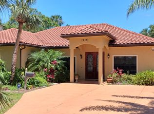 1715 John Anderson Dr, Ormond Beach, FL 32176