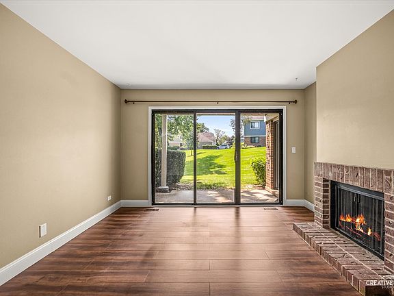 3rd image of 1547 Seven Pines Rd #D-1