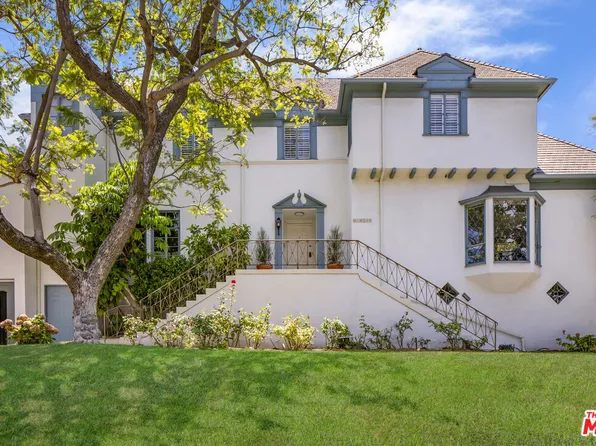 10440 Wyton Dr, Los Angeles, CA 90024