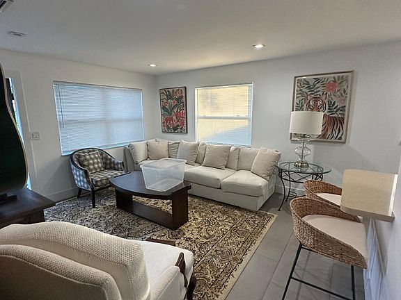 5th image of 300 Central Dr #302