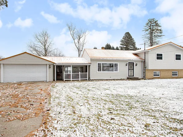 195 Powell Rd, Hastings, MI 49058