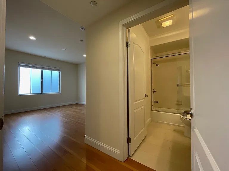 2030 Dracena Dr #17 — Photo 13