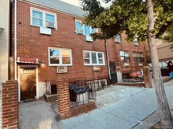 41-08 111th Street, Corona, NY 11368