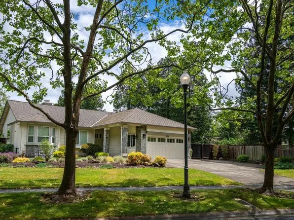 9639 Lakewood Drive, Windsor, CA 95492