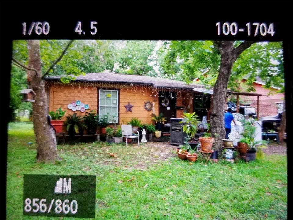 1st image of 1402 18th St