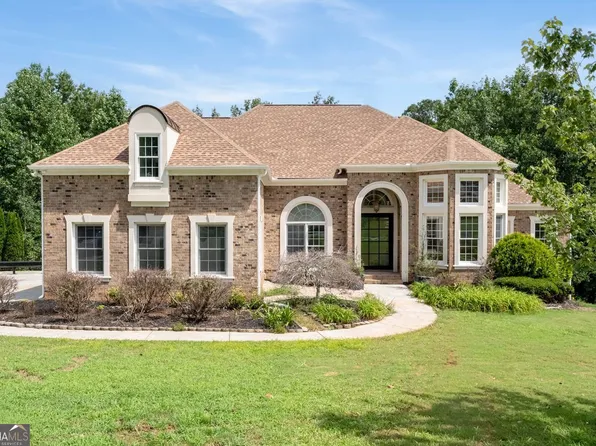5173 Barrington Ct NW, Atlanta, GA 30327