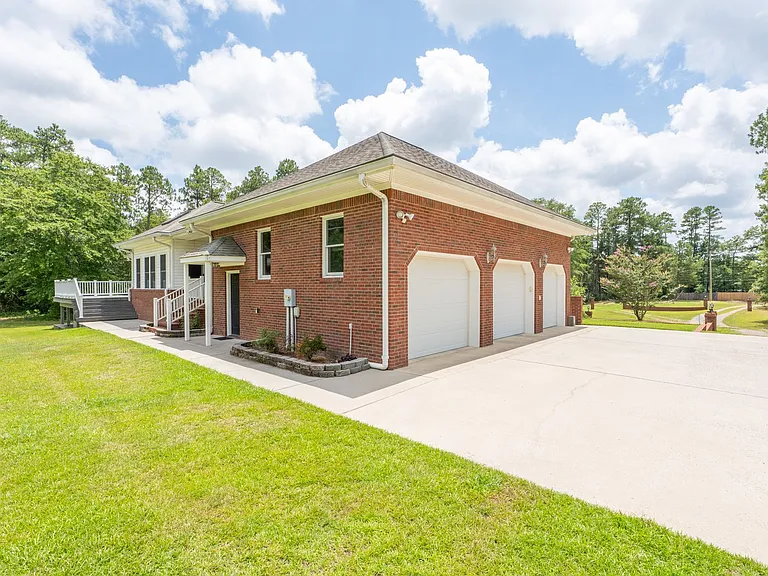 785 Glenwood Dr — Photo 68