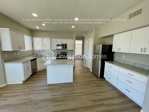 5th image of 12931 W Soledad St