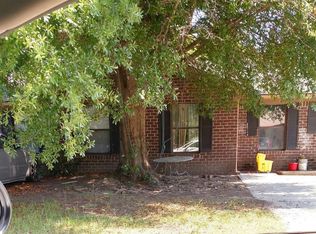 5208 Napoleon Dr APT A, North Charleston, SC 29418
