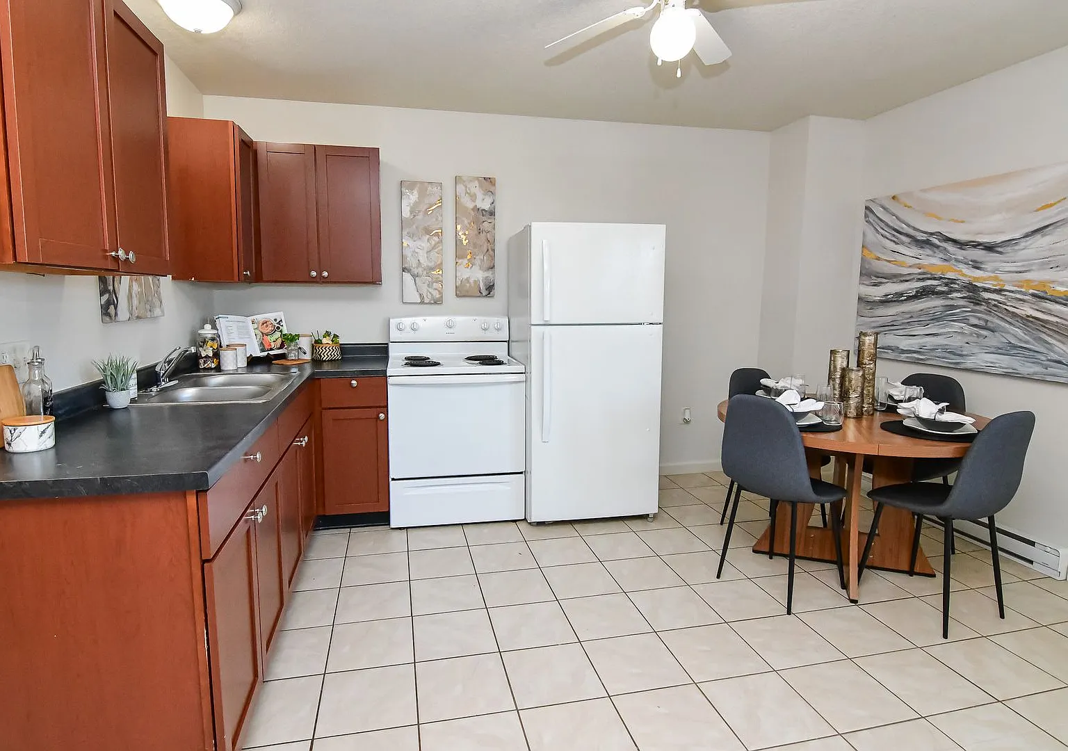 Villas at Deerwood — Photo 2