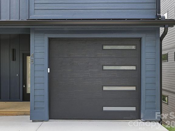 3rd image of 45 Johnson Dr #4