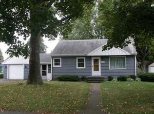 19806 Lucinda St, South Bend, IN 46614