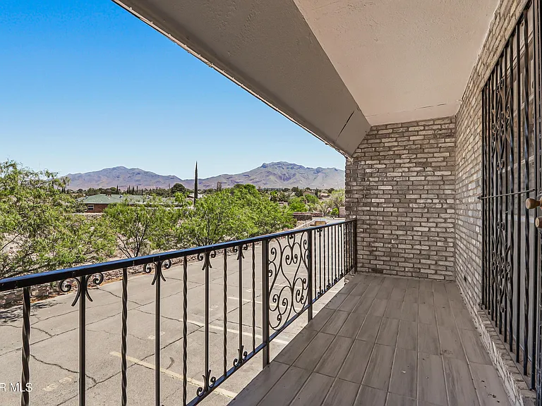 6700 Escondido Dr #G9 — Photo 30