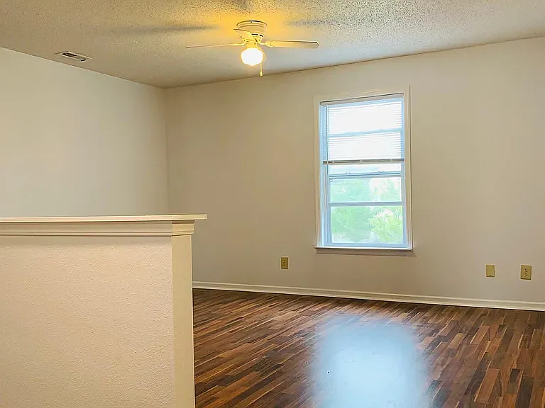 15262 Beam St — Photo 10