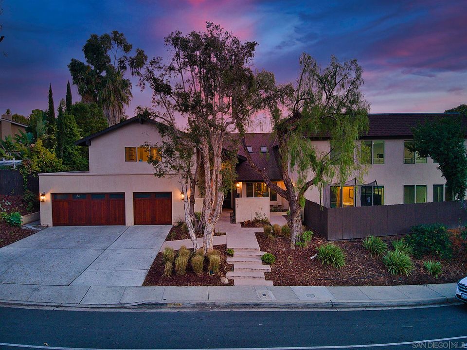 2nd image of 5403 Soledad Mountain Rd