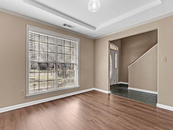 4th image of 6972 Parkbrook Ln
