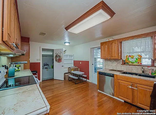 361 Private Road 4619 — Photo 17