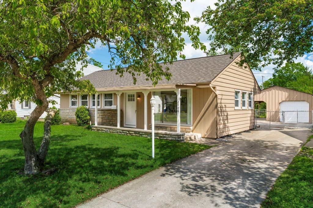 Real estate listing image