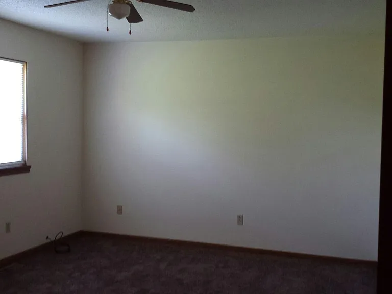 1010 Valley Side Dr #1012 — Photo 10