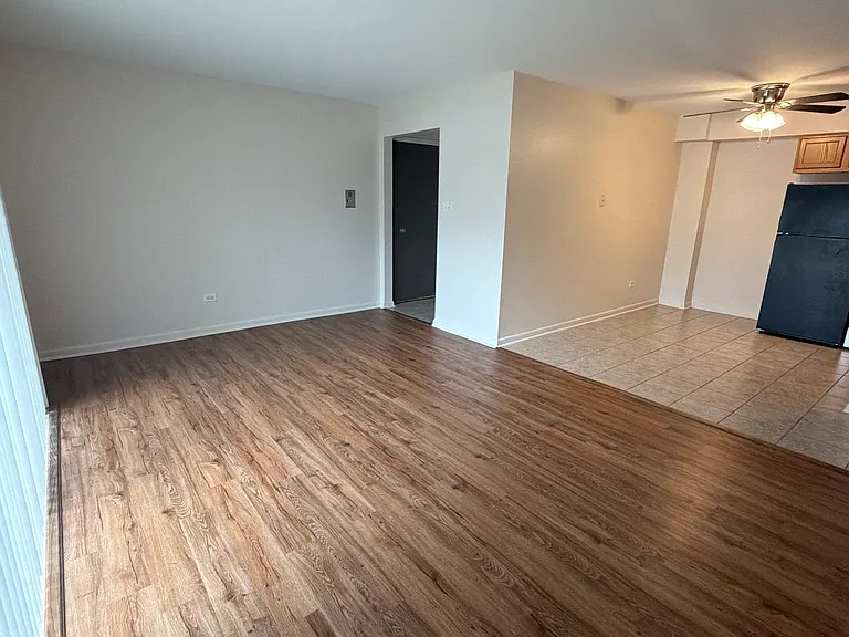 10S511 Echo Ln #4 — Photo 3