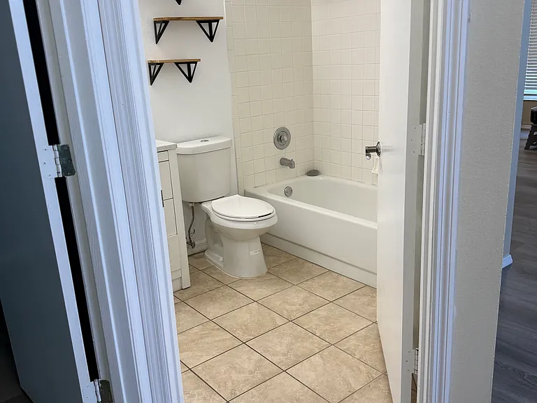 2656 Newbolt Dr — Photo 9
