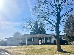 211 Prospect St, Canastota, NY 13032