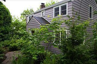 2nd image of 815 4th Ave W