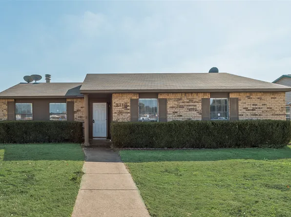 2116 E Peters Colony Rd, Carrollton, TX 75007